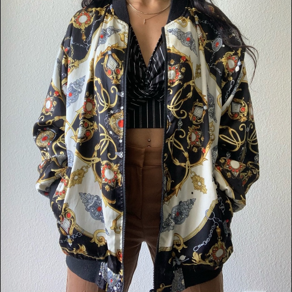 Janeve bomber jacket.